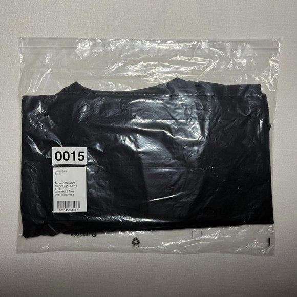 lululemon NWT *graphic Abrasion-Resistant Training Long Sleeve sz 2 Black - Picture 6 of 6